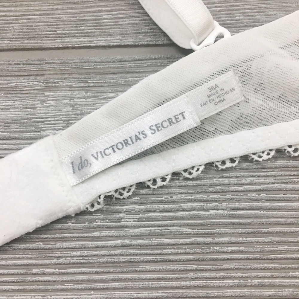 Victoria Secret "I DO" Collection White Lace Bra - Picture 3 of 5